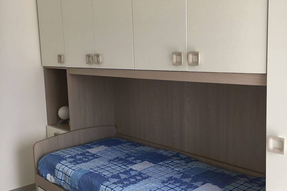 Ganze Wohnung, Nur 400 Meter vom Meer entfernt renoviert in Martinsicuro, Teramo Provinz