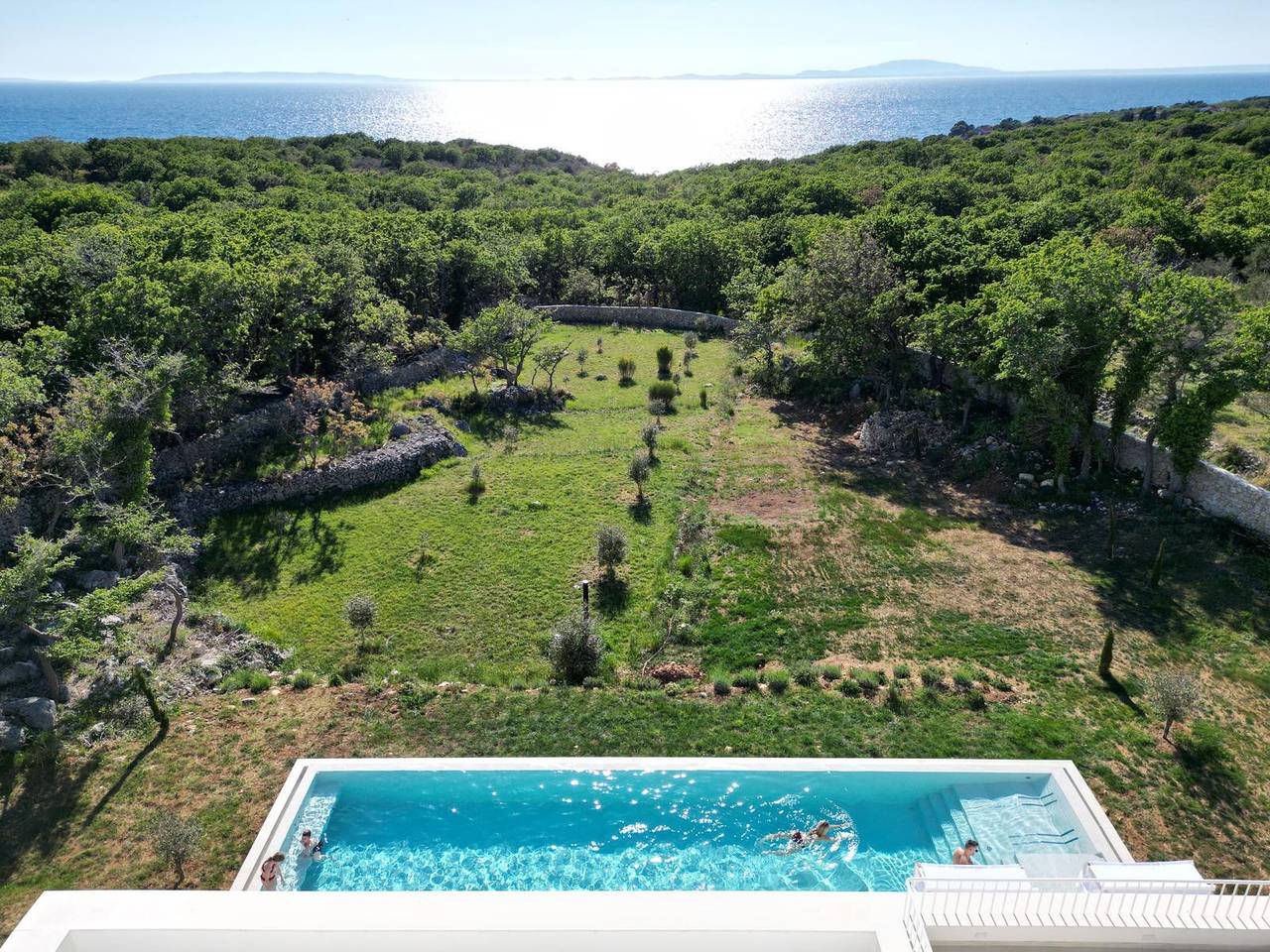 Luxury Villa Isolana Pag with heated pool in Novalja, Pag