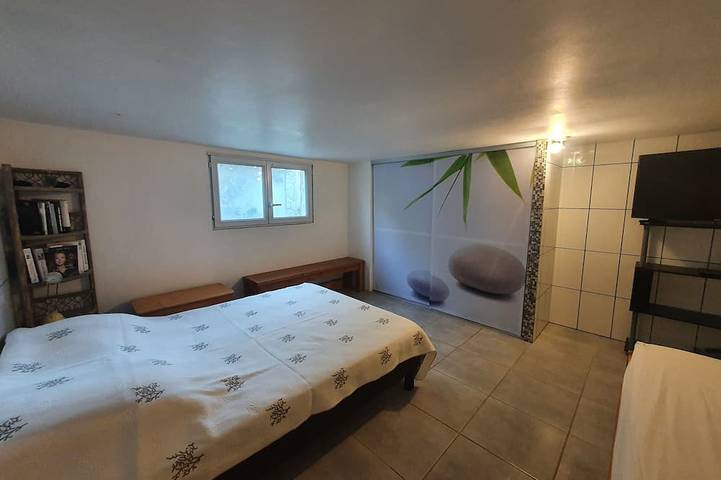 Appartement de vacances pour 4 personnes, avec jardin et piscine