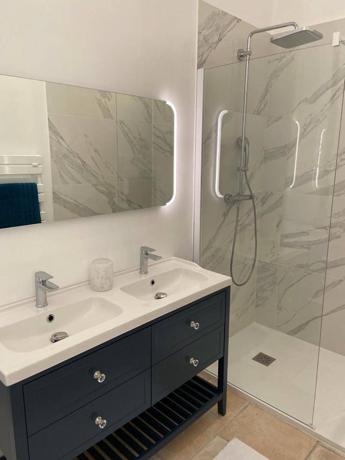 Location de vacances pour 2 personnes, avec piscine et jardin, animaux acceptés à Berrias-et-Casteljau - 3