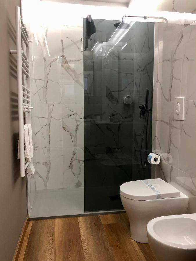 Double Room with Private Bathroom in Gravina in Puglia, Parco nazionale dell'Alta Murgia