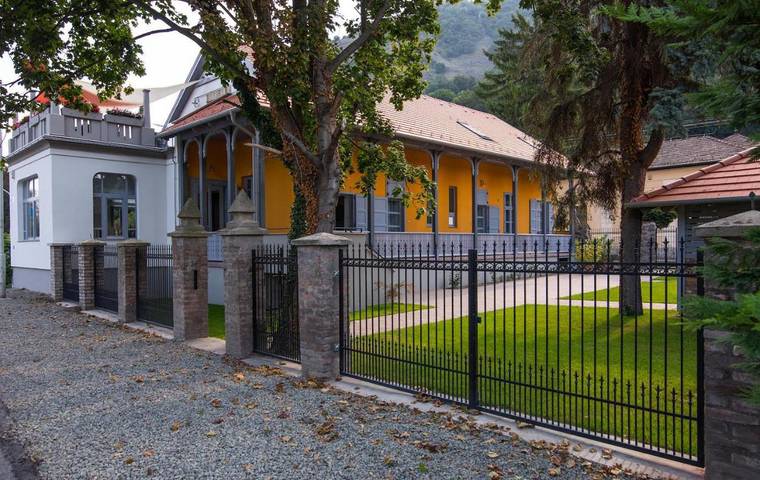 Maison d’hôte pour 2 personnes, avec jardin et vue