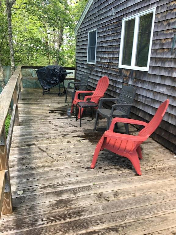 Vacation house for 6 people, with terrace and yard in Maine