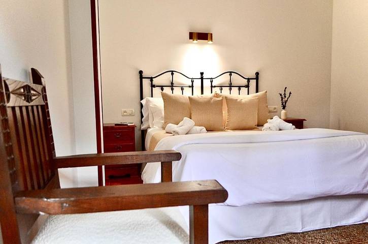 Casa rural para 2 personas, con jardín en Comarca de Oriente - 4