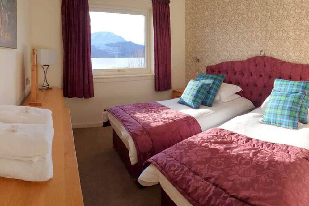 Loch Rannoch Highland Lodge 6 in Perthshire