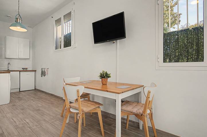 Hel lägenhet, Apartment 'Calma' with Wi-Fi in Playa de Los Lances, Tarifa
