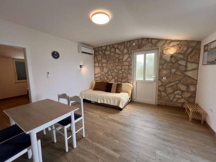 Ganze Wohnung, One bedroom apartment with sea view (3) in Dubrovnik-Neretva