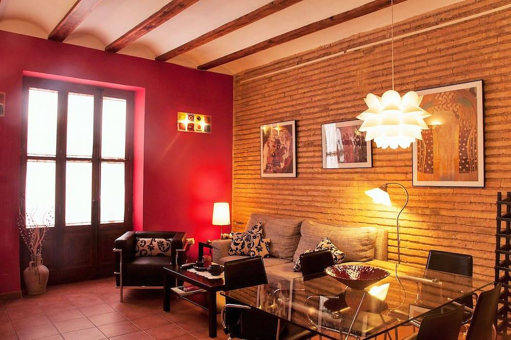 Apartamento entero, El lugar perfecto para conocer Valencia y disfrutar una dulce estancia en pareja in Valencia City Centre, Valencia