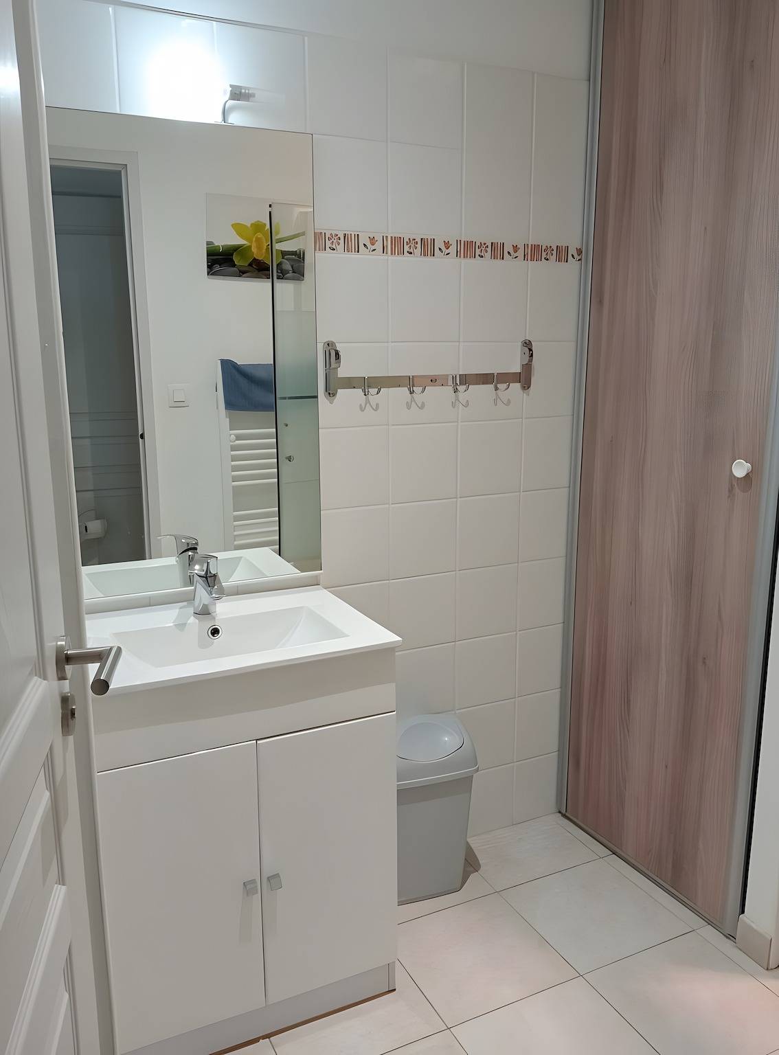Ganze Wohnung, Apartment „Résidence Ventoux Revitalisation“ mit Bergblick und Wlan in Reilhanette, Nyons und Umgebung