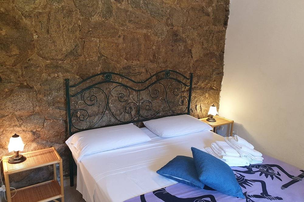 Entire apartment, Romantic studio with sea view inside Casale San Francesco resort in Tropea, Vibo Valentia Province