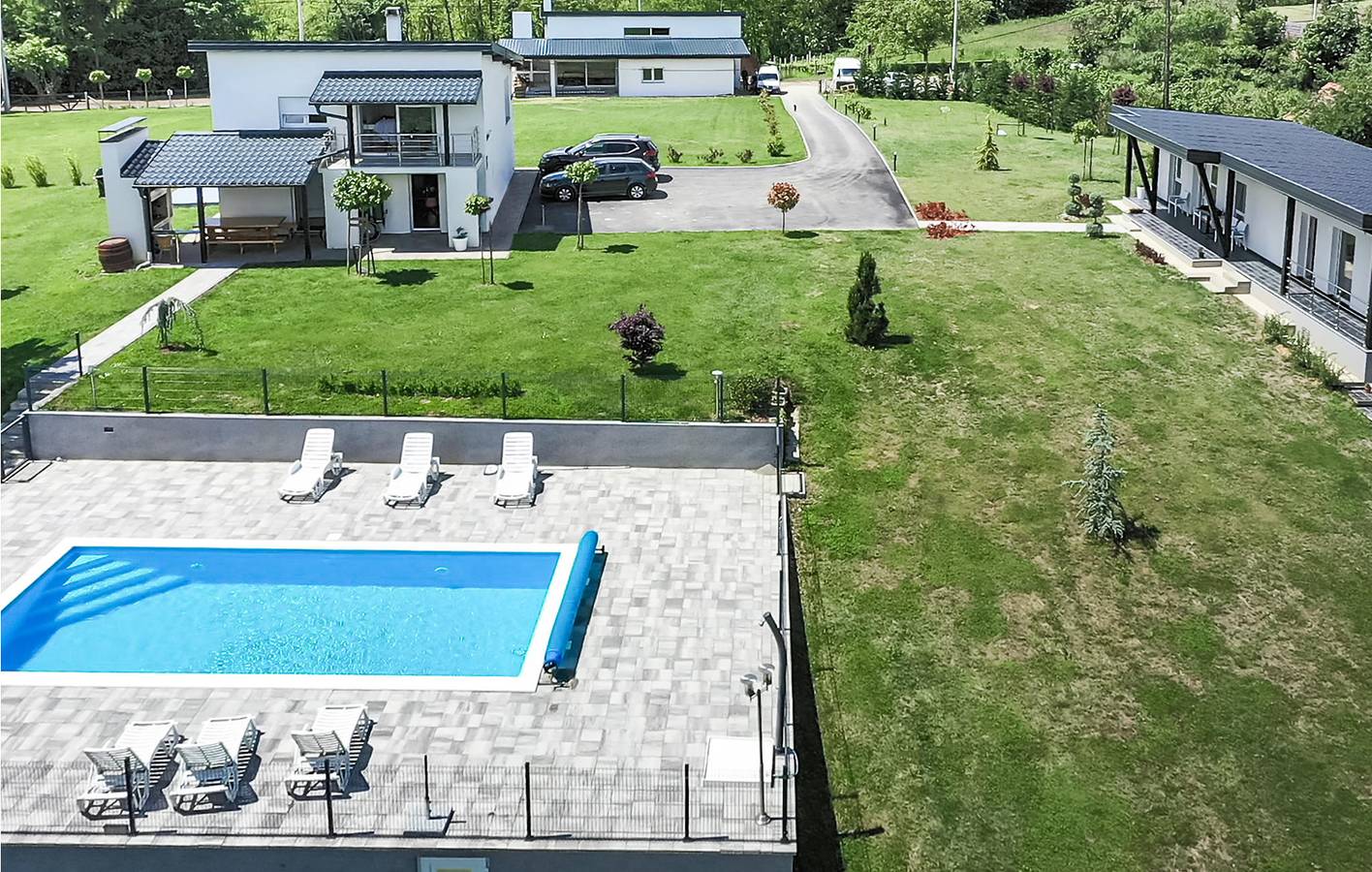 Ferienhaus für 16 Personen mit Terrasse in Koprivnica-Krizevci