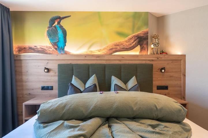 BnB für 5 Personen, mit Balkon und Terrasse sowie Sauna und Ausblick in Fiss