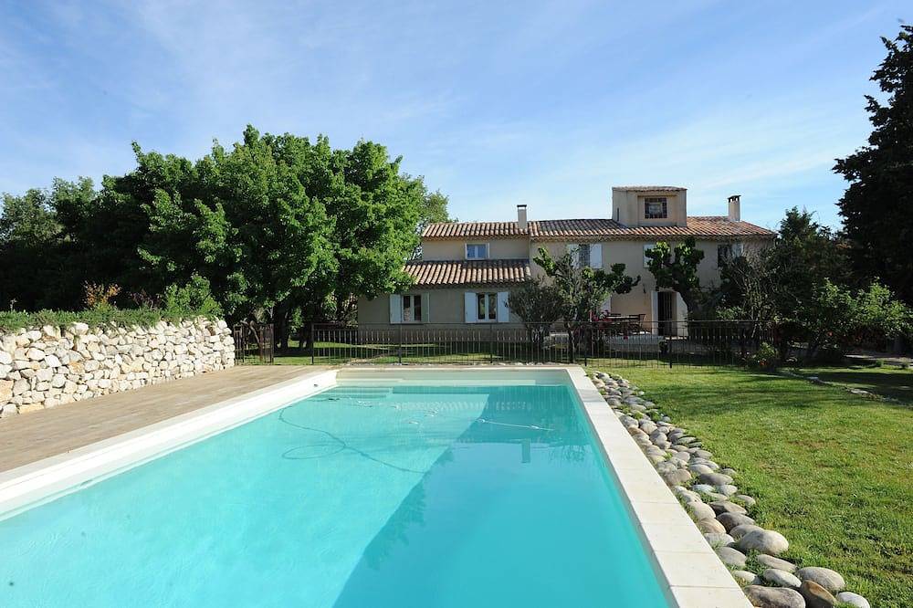 Provenzalische Villa mit Pool und Blick auf die Sainte Victoire in Fuveau, Aix-en-Provence und Umgebung
