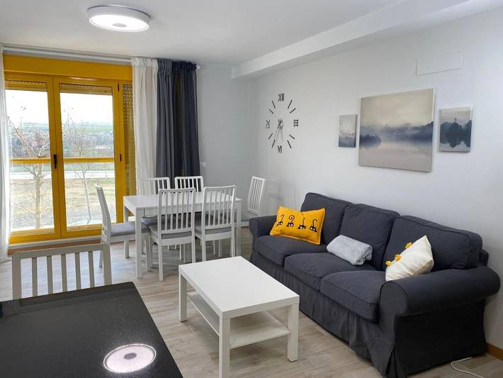 Apartamento de férias para 5 pessoas, com varanda e vista e ainda piscina em Salamanca