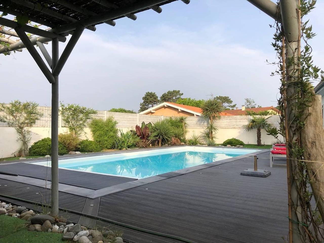 House with swimming-pool for 10/12 persons- Free Wifi in Capbreton, Côte d’Argent