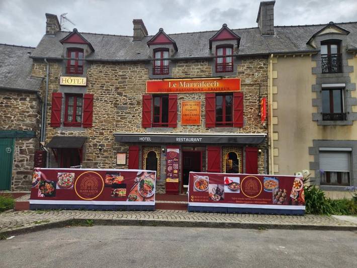Hôtel pour 2 personnes, avec terrasse et vue à Châteauneuf-d'Ille-et-Vilaine