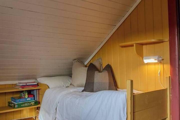 Authentic norwegian cabin by Hallingskarvet in Hol