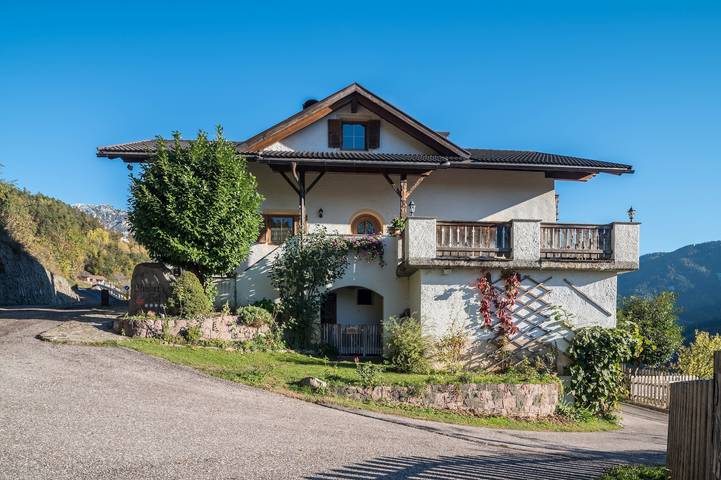 Ferienwohnung für 6 Personen, mit Balkon und Garten in Völs am Schlern - 3