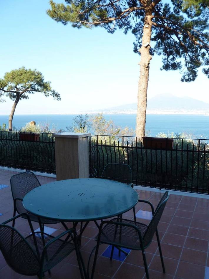 Hôtel pour 2 personnes, avec balcon ainsi que jardin et vue à Castellammare di Stabia - 2