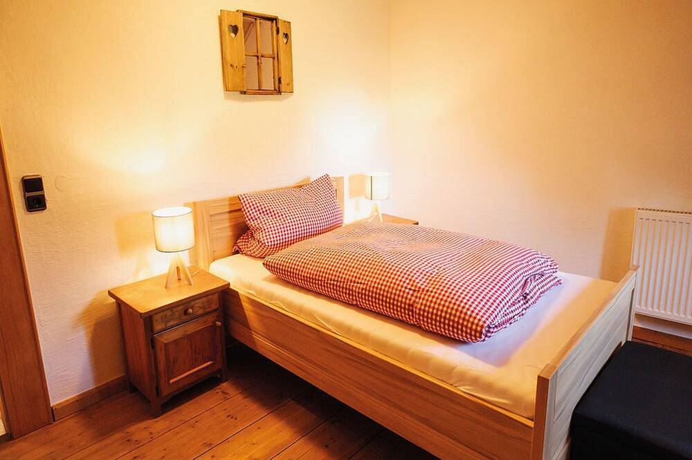 Ganze Wohnung, Landgut mit Chaletcharakter in Wegscheid, Passauer Land