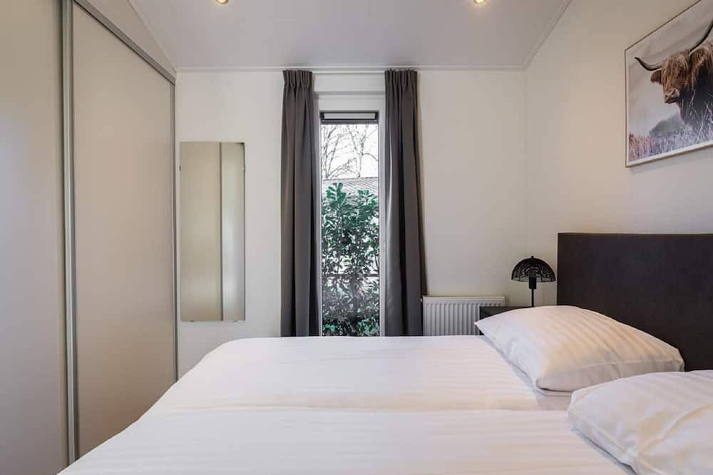 Lodge in den Niederlanden mit Terrasse in Oirschot, Nordbrabant