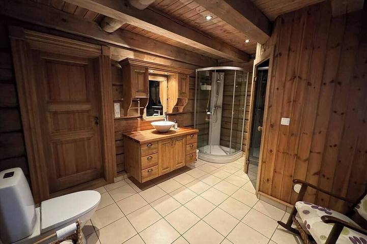 Unique log cabin on Lifjell with sauna, 4 bedrooms, 2 living rooms and 2.5 bathrooms in Bø
