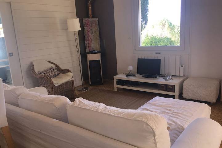 Location de vacances pour 4 personnes, avec jardin et terrasse à Tourves - 2