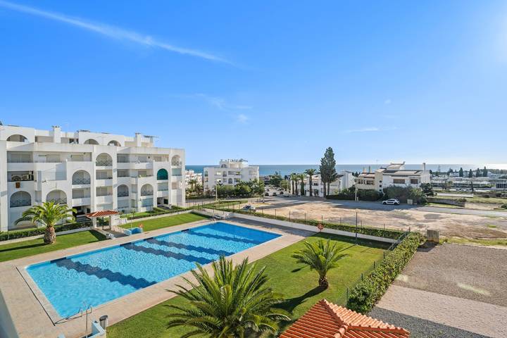 Gîte pour 4 personnes, avec jardin et balcon à Porches - 2
