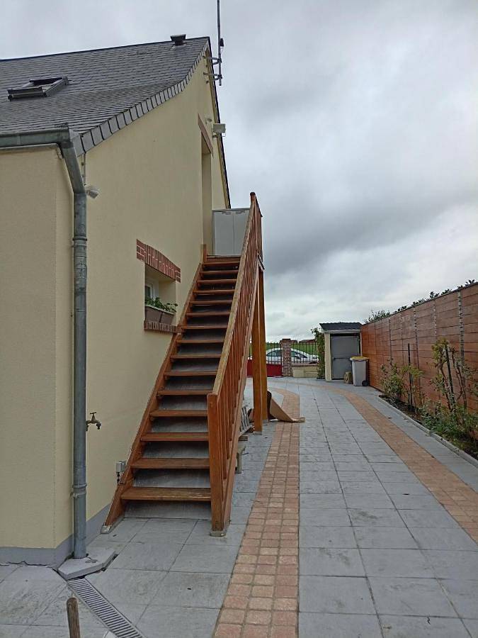 Gîte pour 6 personnes, avec vue et terrasse à Cloyes-sur-le-Loir - 4