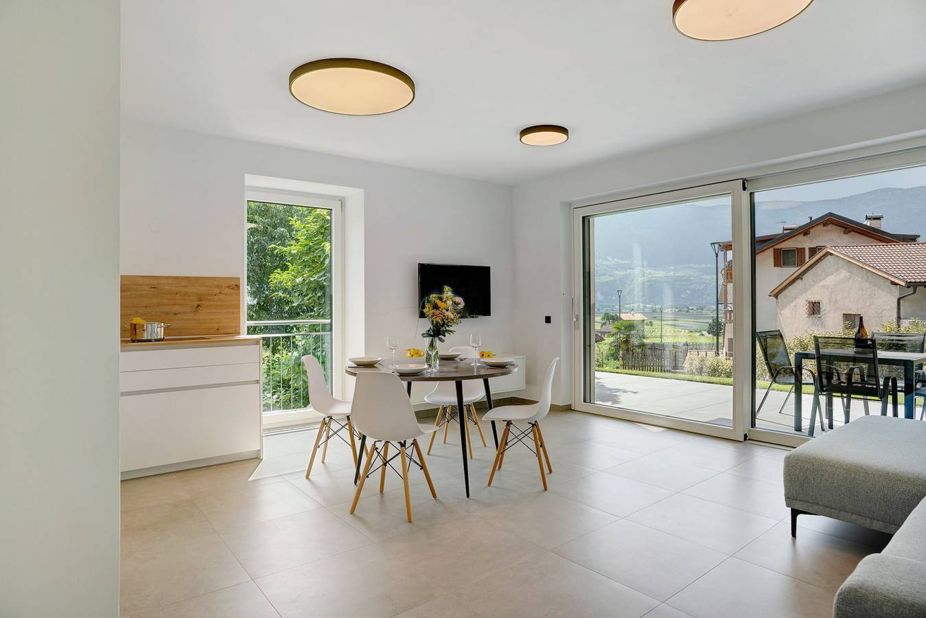Ganze Wohnung, Apartment 'Haus Weinblick Apt 3' mit Bergblick, Wlan und Klimaanlage in Margreid an der Weinstraße, Nonsberggruppe