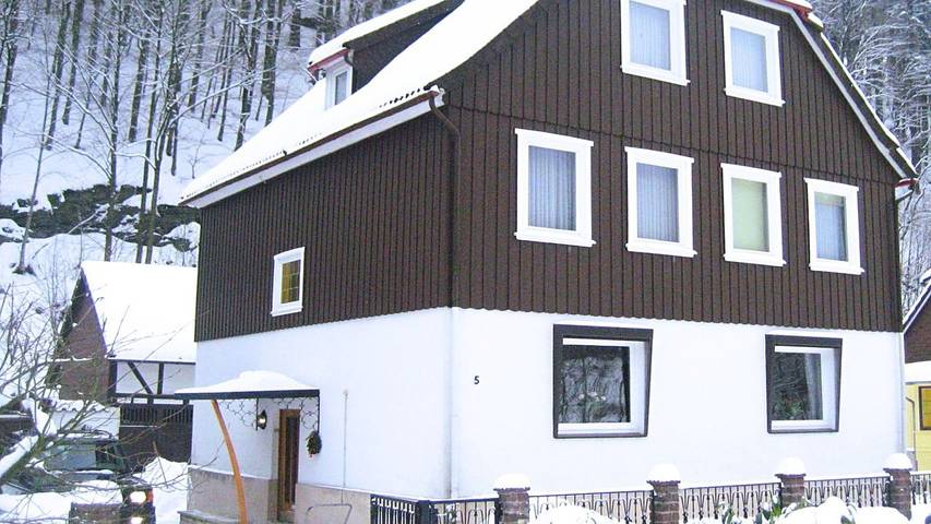 Ferienhaus für 15 Personen, mit Garten, mit Haustier in Zorge