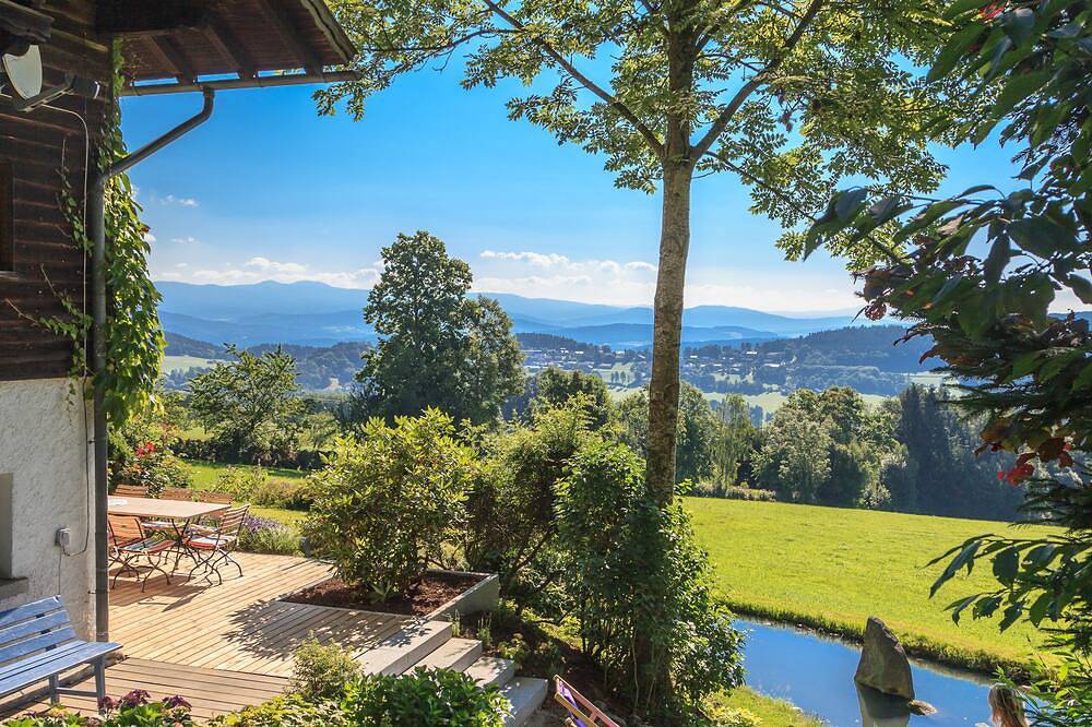 Comfortable free-standing holiday house with dreamlike distant view in Kollnburg, Eastern Bavaria
