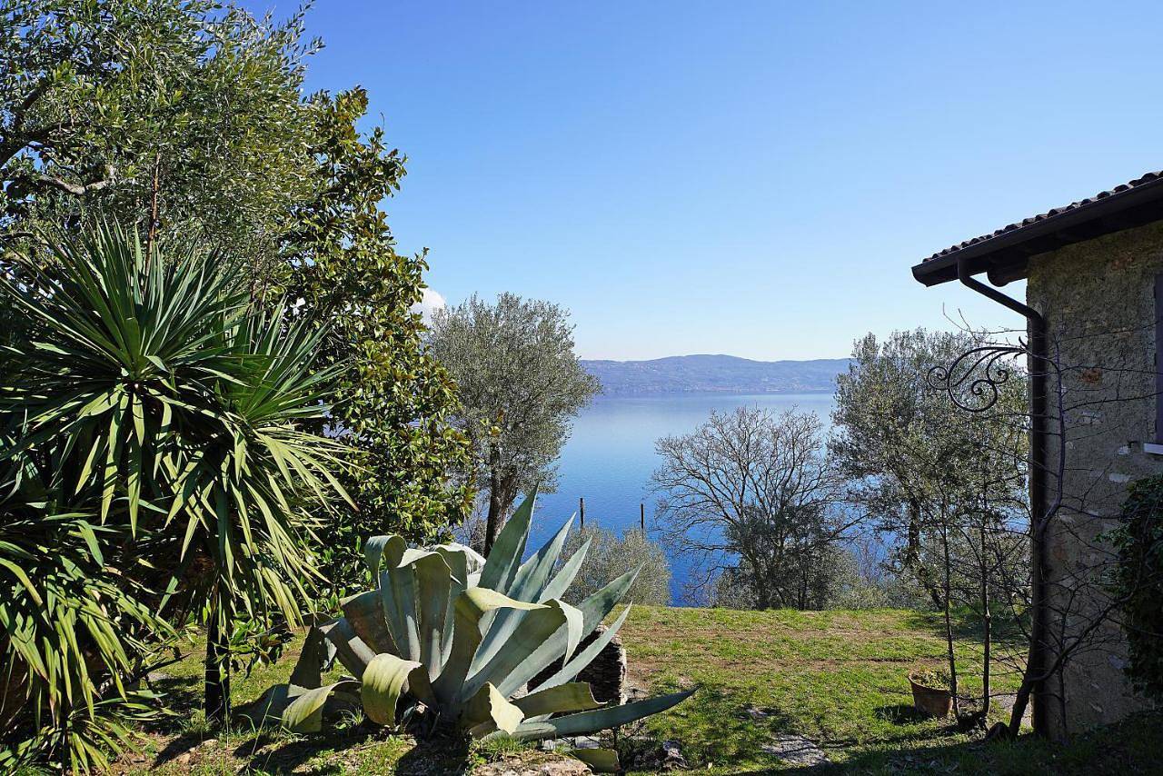 Villa in Toscolano-Maderno, Prealpi Gardesane