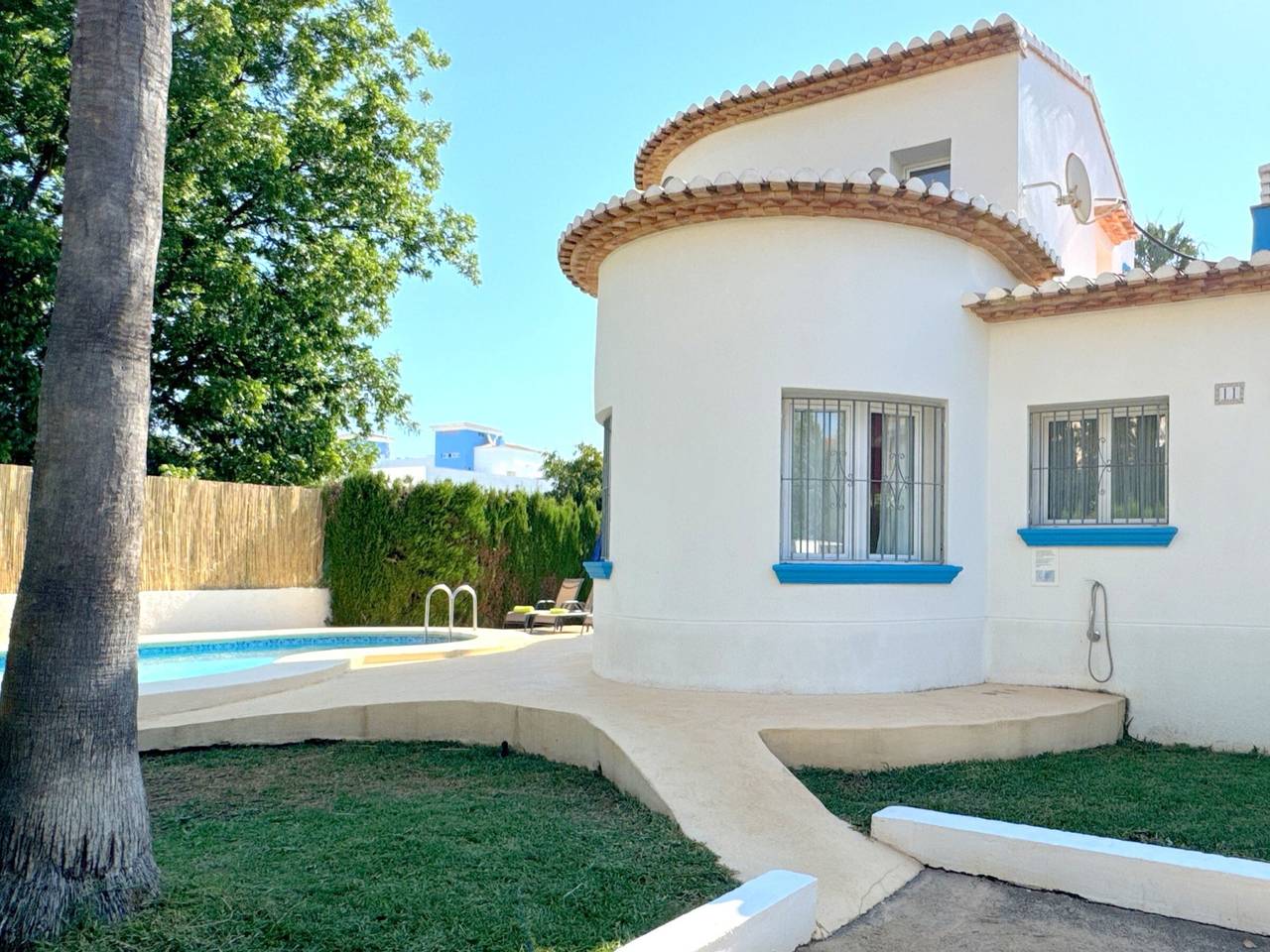 Villa à Denia pour 6 pers. avec piscine privée, proche plage, jardin et climatisation in El Palmar, Costa Blanca