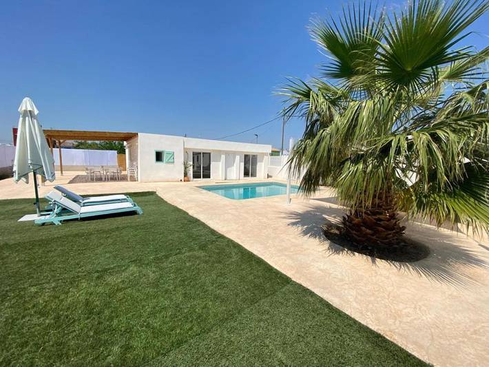 Location de vacances pour 12 personnes, avec piscine et jardin à Burriana - 2