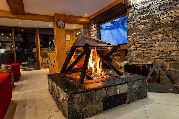 Gîte pour 13 personnes, avec balcon et vue sur le lac, animaux acceptés dans Les Trois Vallées - 4