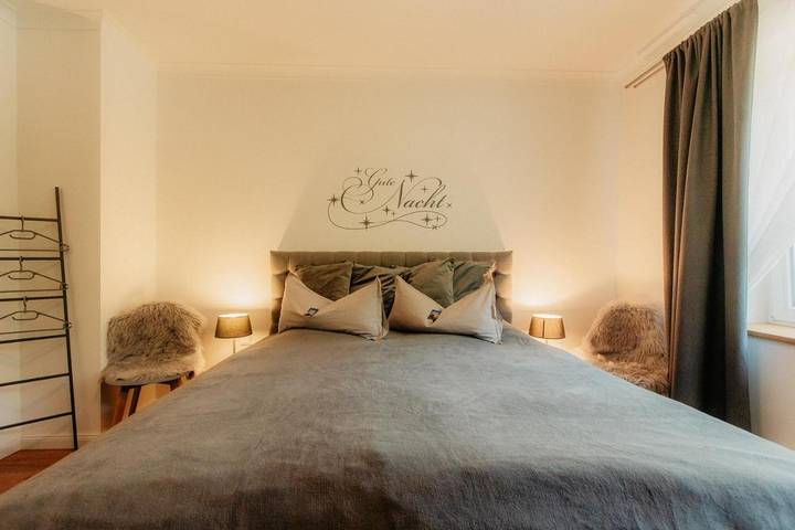 Ferienwohnung für 4 Personen, mit Sauna und Ausblick sowie Garten, mit Haustier in Leipzig - 2