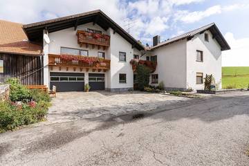 Ferienwohnung für 6 Personen, mit Balkon und Garten in Sonnen