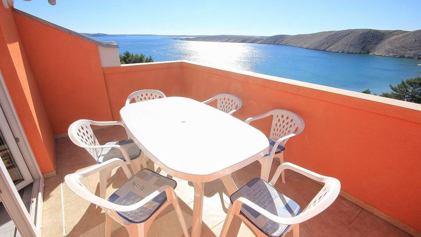 Ferienwohnung für 6 Personen, mit Ausblick und Terrasse - 1