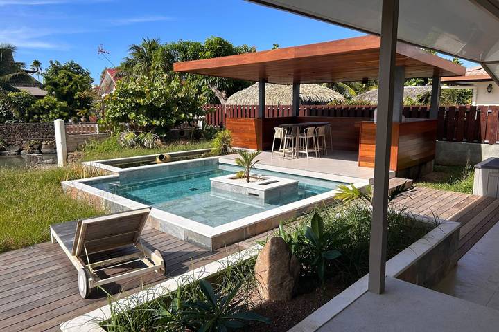 Villa Noa Vai in tiahura in Ha'apiti, Mo'orea