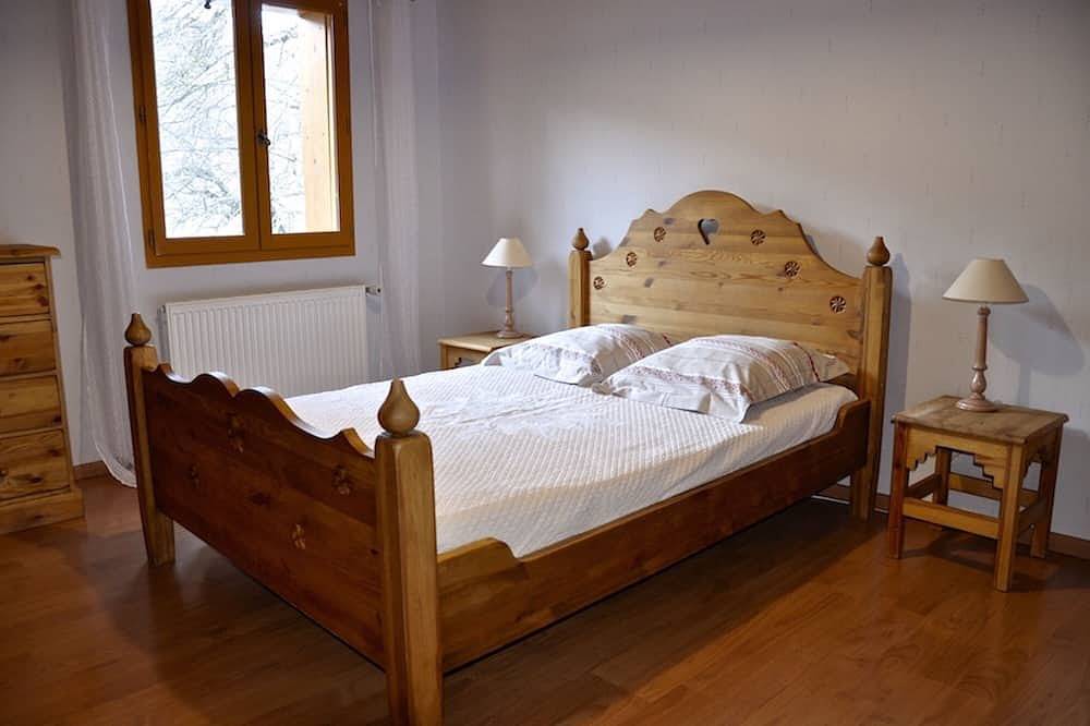 Chalet mit 5 Schlafzimmern in einer natürlichen Umgebung in Chabottes, Ecrins National Park in Chabottes, Nationalpark Écrins