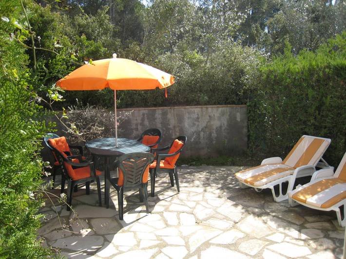 Casa rural para 6 personas, con Balcón y Terraza además de Jardín y Piscina en Baix Empordà - 2