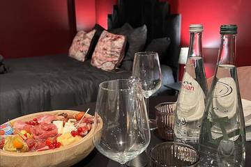 Appartement De Vacances pour 2 Personnes dans La Ville-du-Bois, Essonne, Photo 1