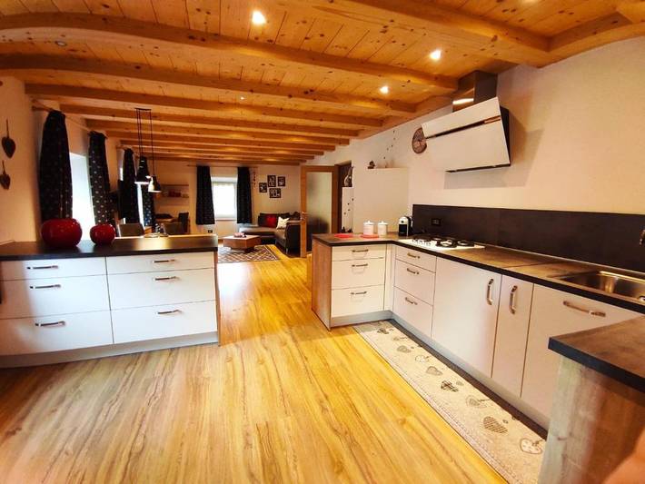 Ferienwohnung für 4 Personen, mit Garten und Ausblick in Arabba