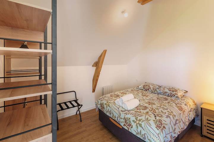 Location de vacances pour 8 personnes, avec jardin et terrasse à Gévezé - 4