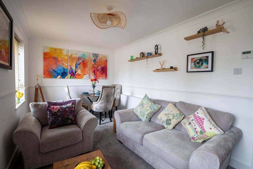 Entire apartment, Cosy 2 bed apartment 5 min walk to town centre in Aylesbury, Chiltern Hills