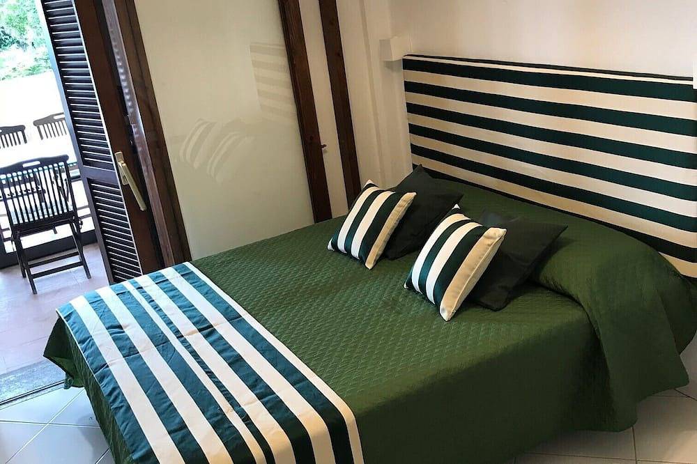 D'Azur Villa mit Pool, Zauber zwischen Silberküste und Maremma in Ansedonia, Orbetello