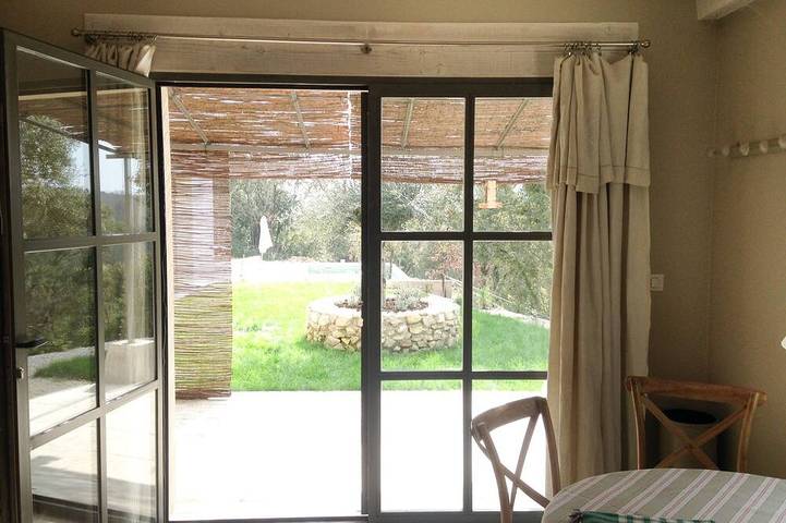Gîte pour 2 personnes, avec piscine et terrasse à Orthoux-Sérignac-Quilhan - 4