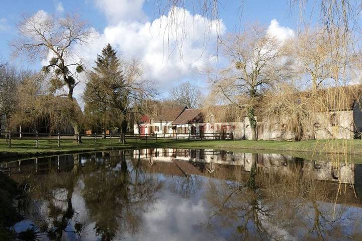 Agriturismo pour 18 personnes, avec jardin à Saint-Julien-sur-Sarthe