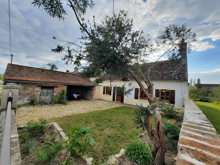 Location de vacances pour 4 personnes, avec jardin et vue à Marcilly-en-Gault